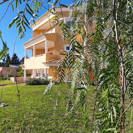 Lucie Lime Gasthuis Luz